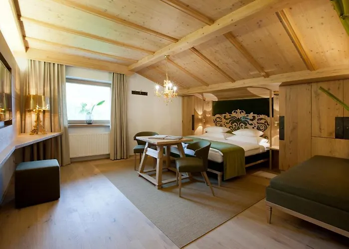 Geniesserhotel Minglers Sportalm 4 Sterne Superior Kirchberg in Tirol